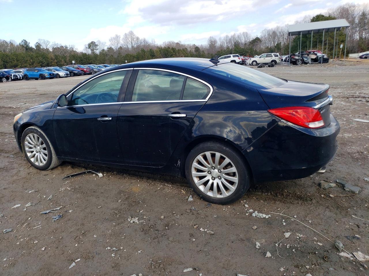 2013 BUICK Regal