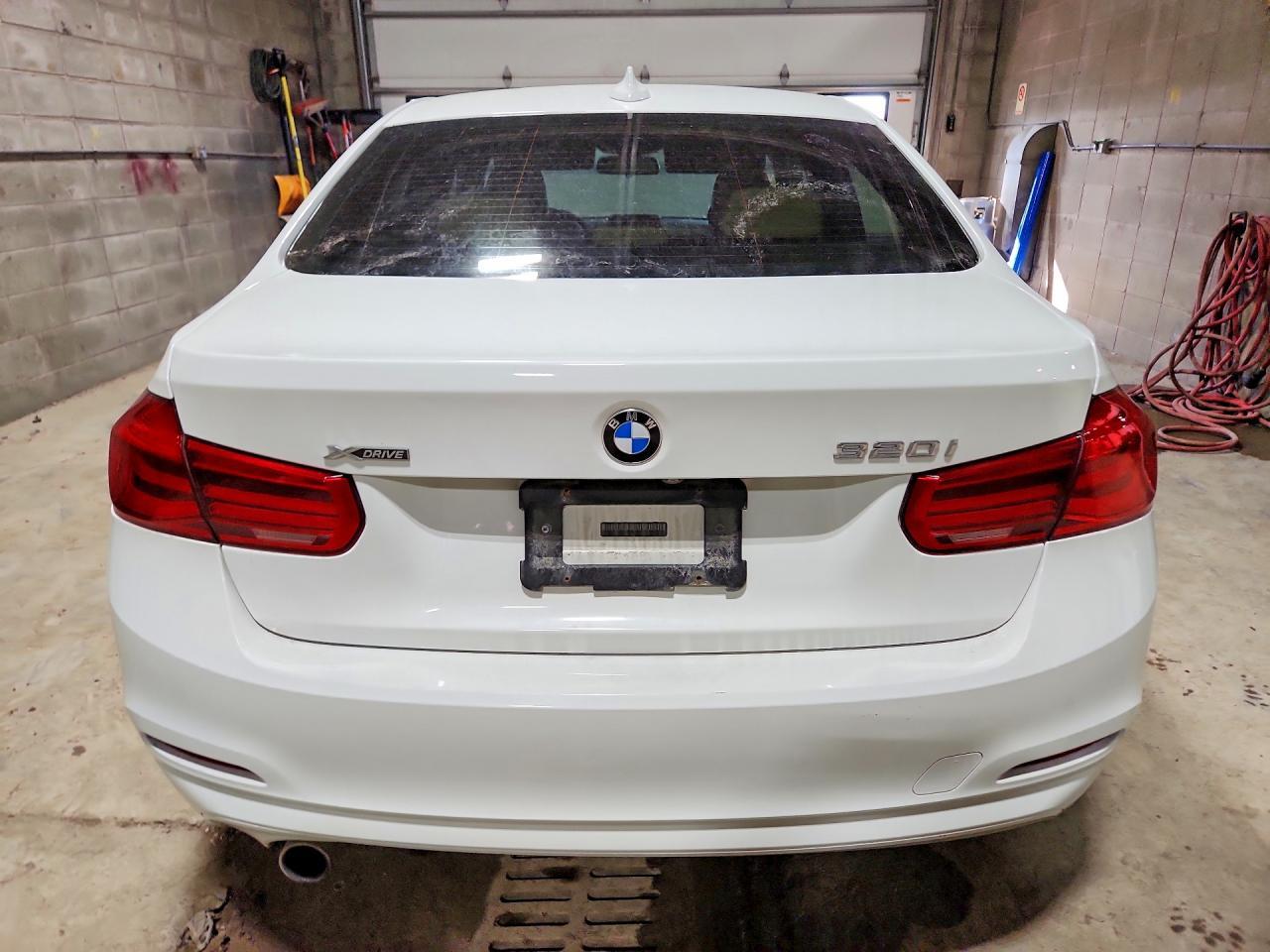 2018 BMW 3 SERIES
