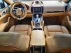 2017 PORSCHE CAYENNE