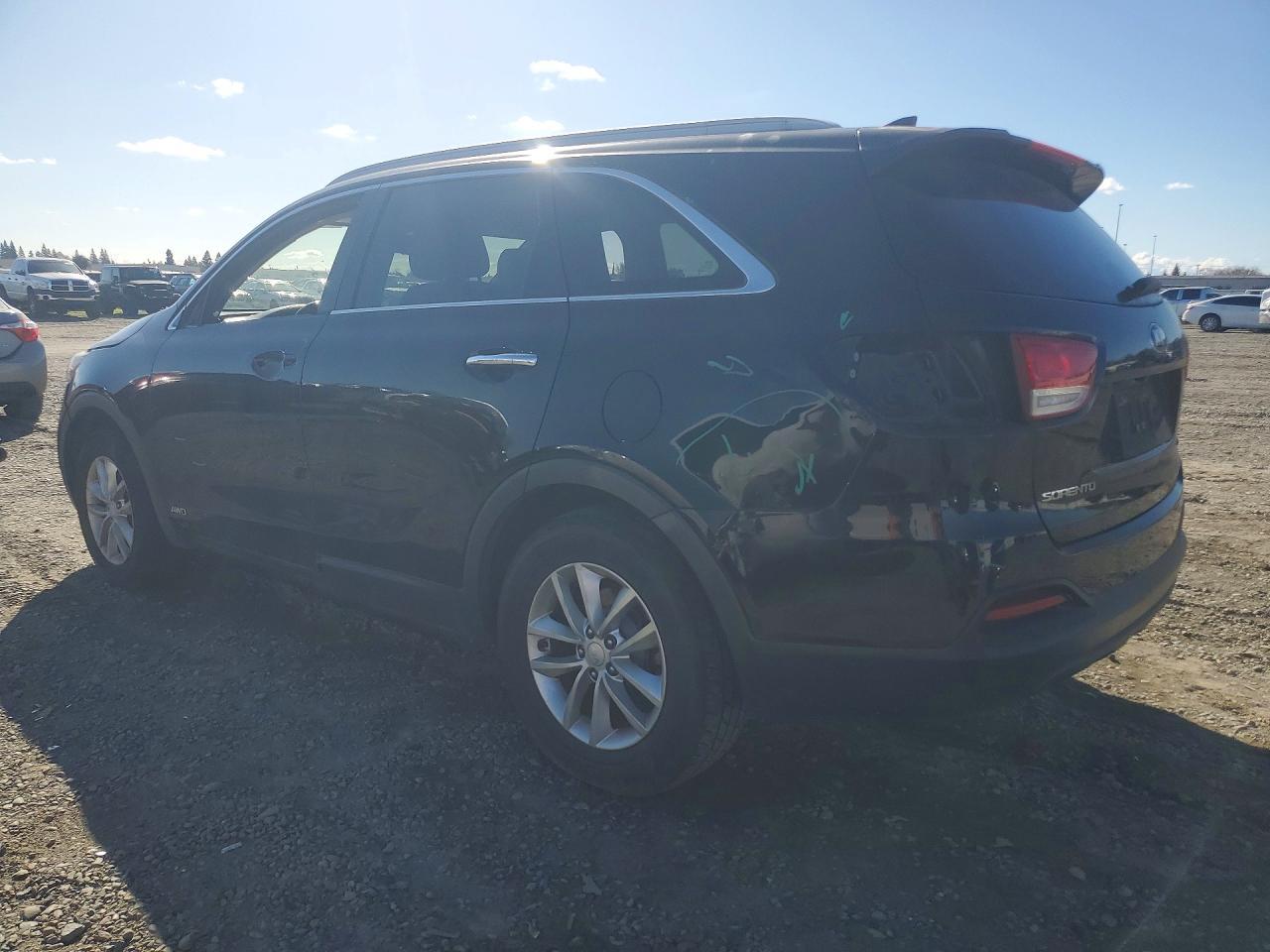 2016 KIA SORENTO