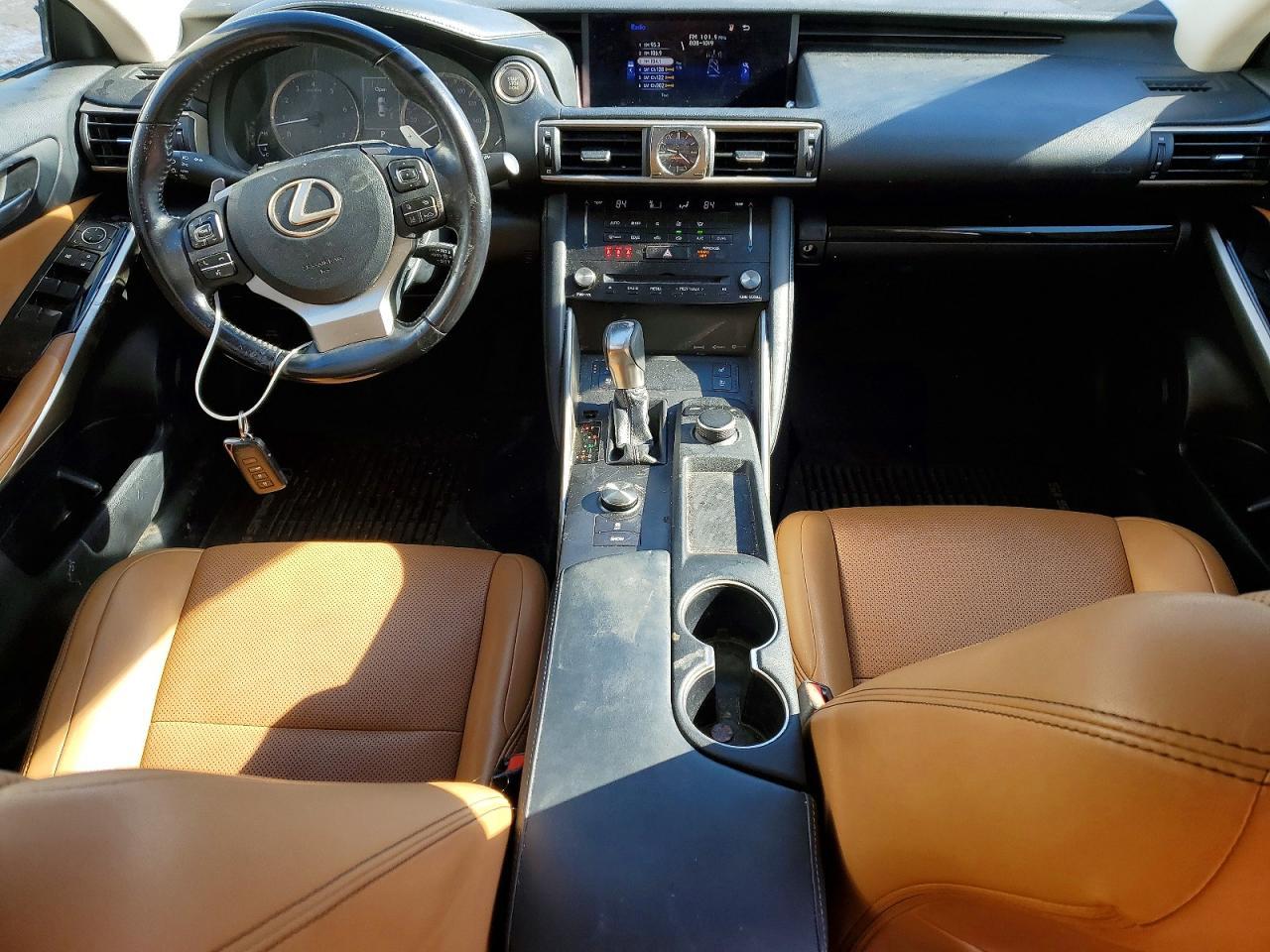 2017 LEXUS IS 300