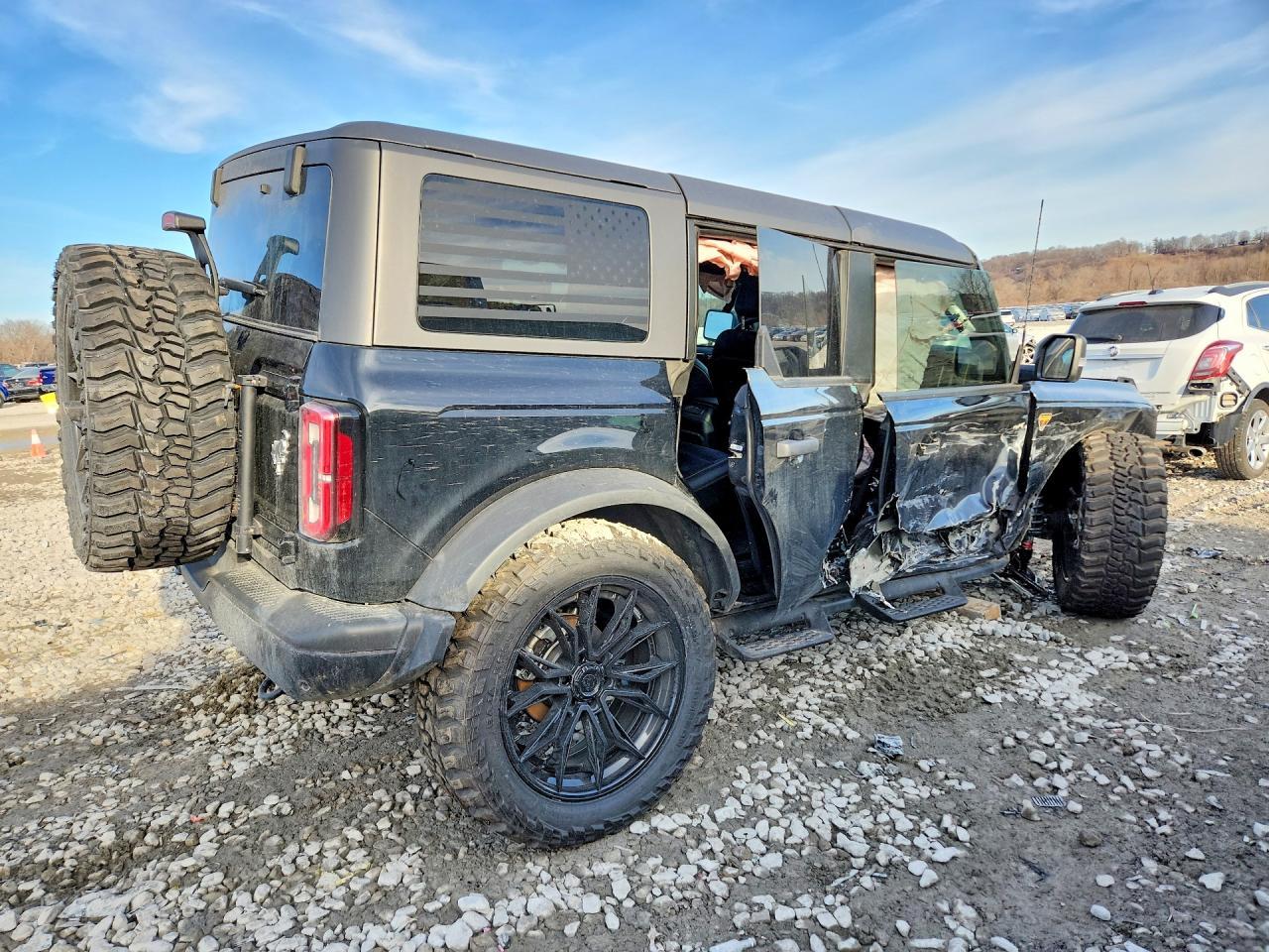 2024 FORD Bronco