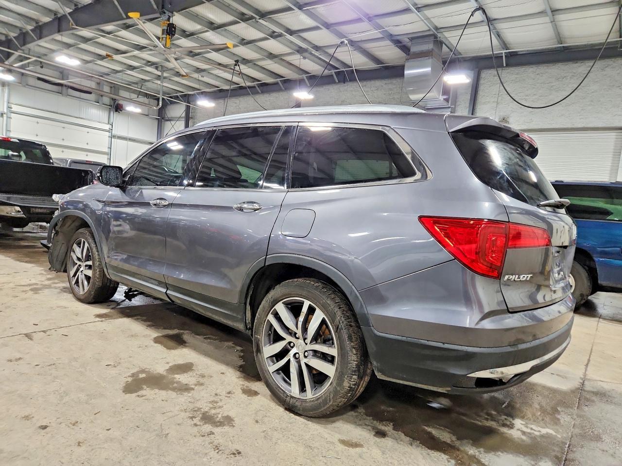 2016 HONDA PILOT