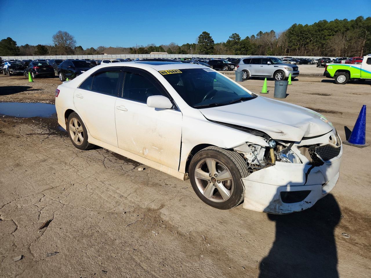 2011 TOYOTA CAMRY