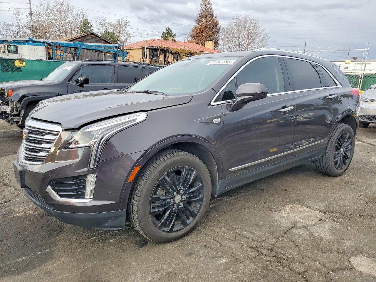 2017 CADILLAC XT5