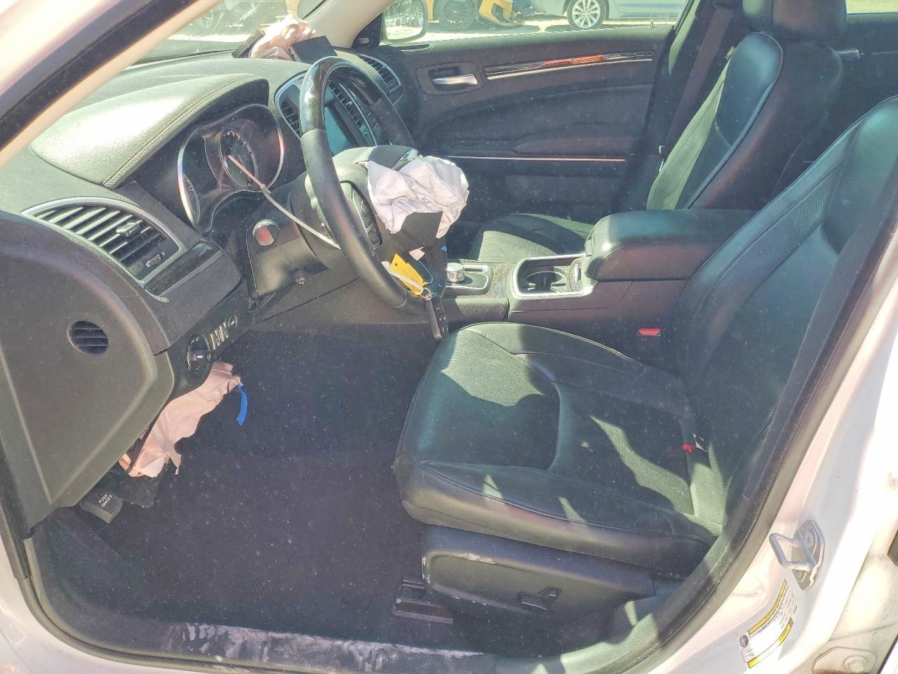 2018 CHRYSLER 300