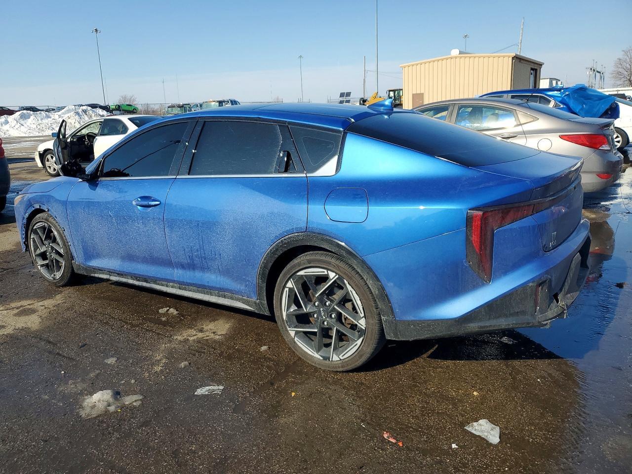 2025 KIA K4
