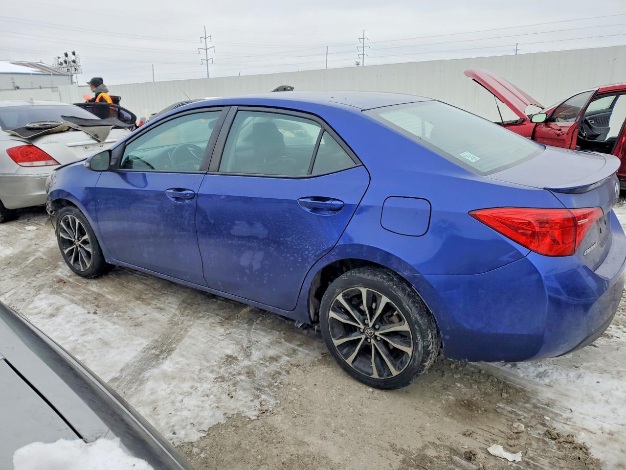 2017 TOYOTA COROLLA