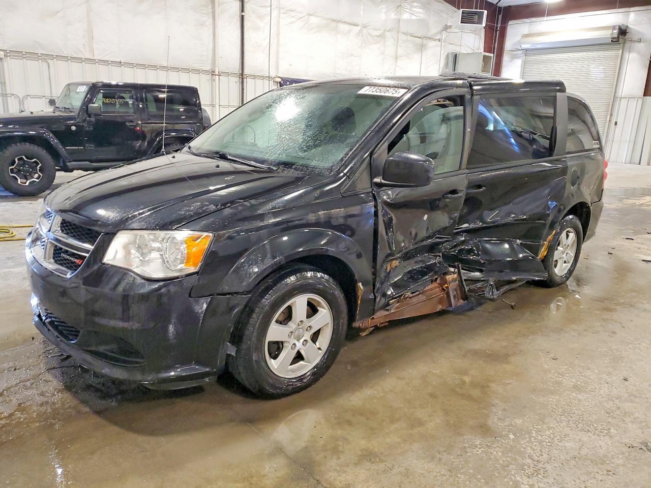 2013 DODGE GRAND CARAVAN