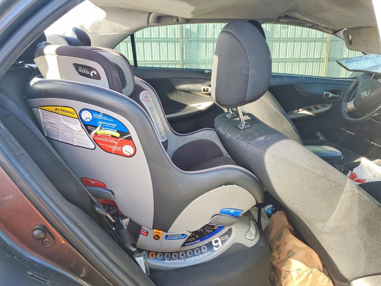 2010 TOYOTA COROLLA