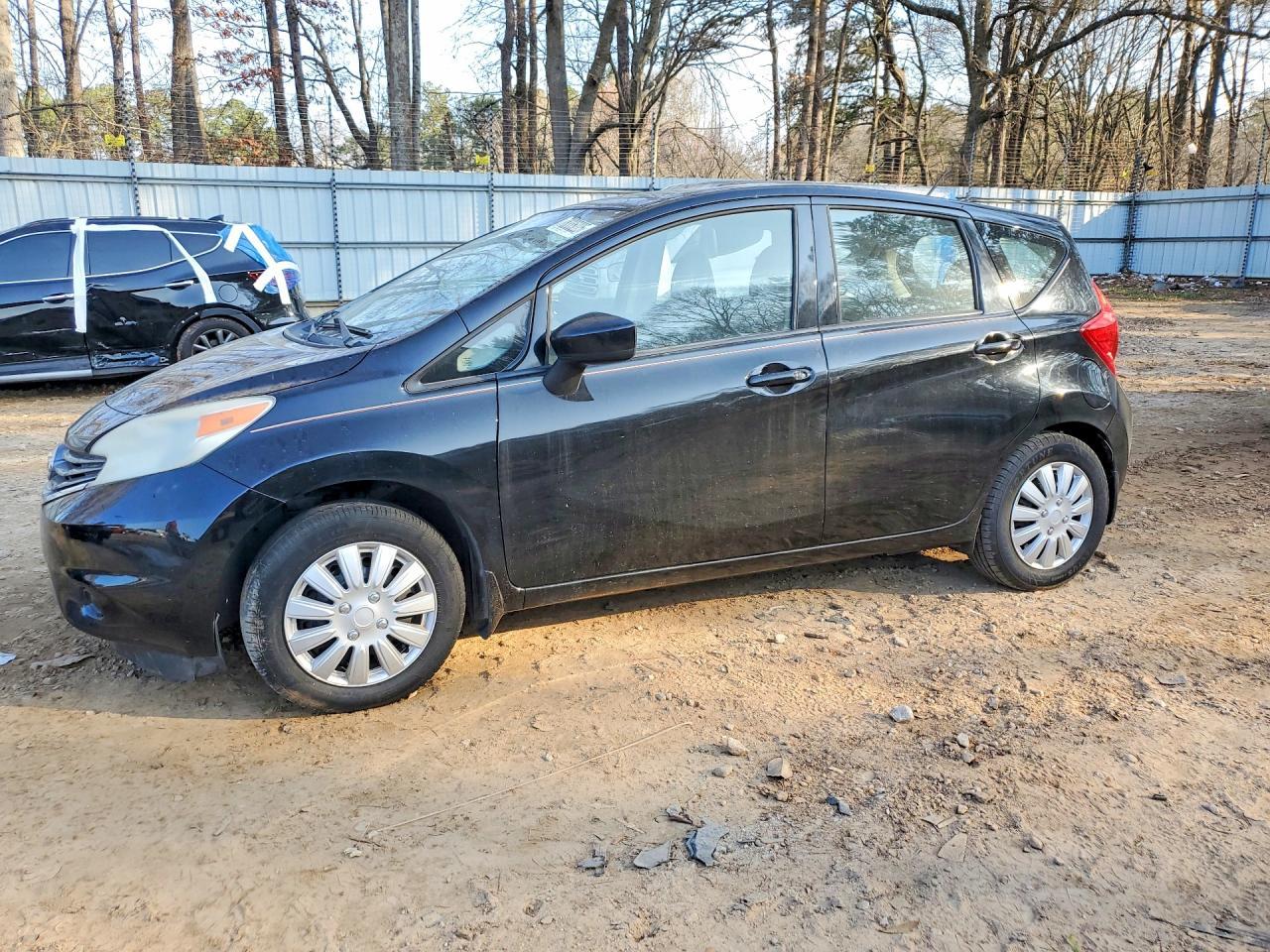 2015 NISSAN Versa Note