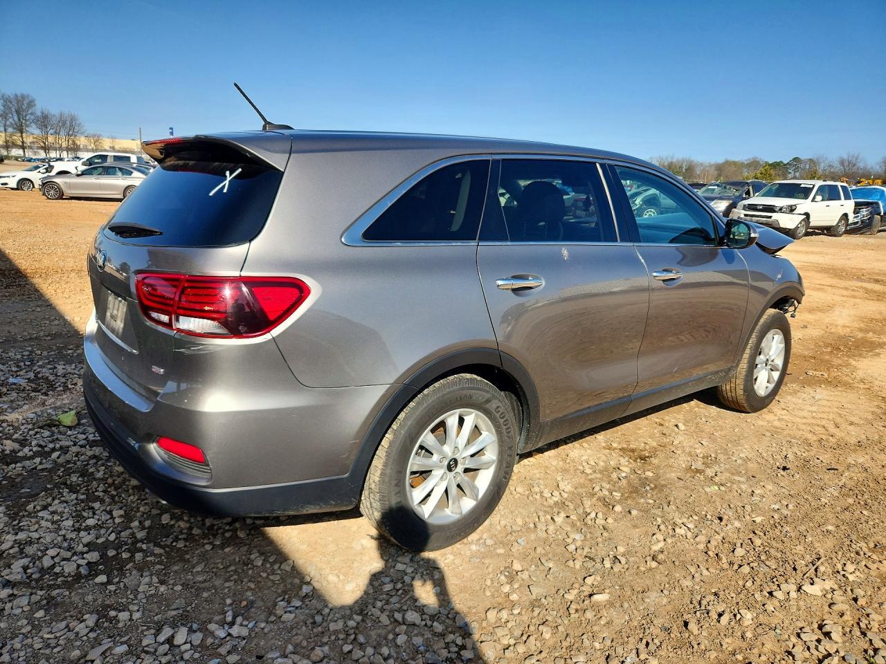 2019 KIA SORENTO