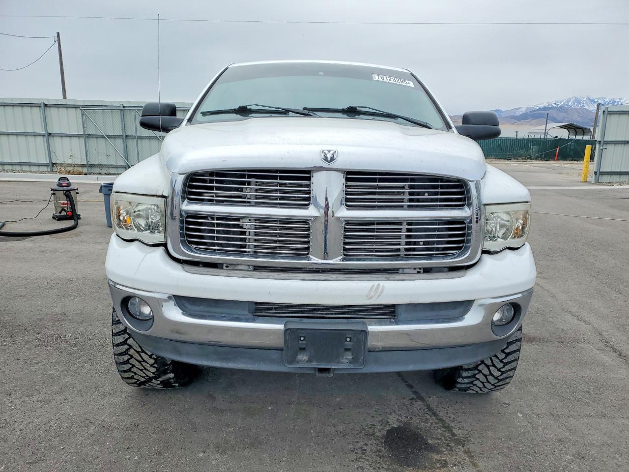2004 DODGE Ram 2500