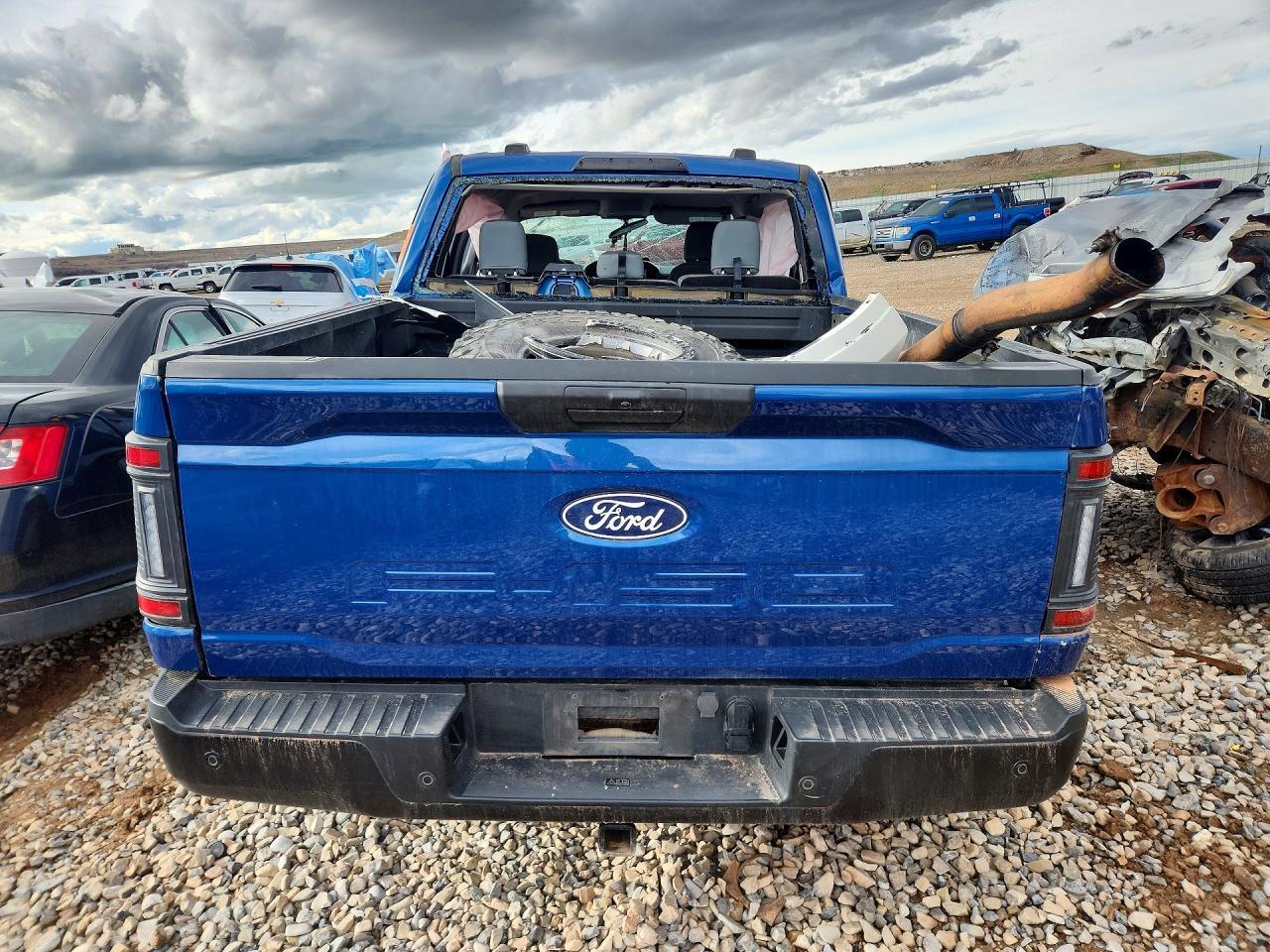 2024 FORD F-150 Lightning
