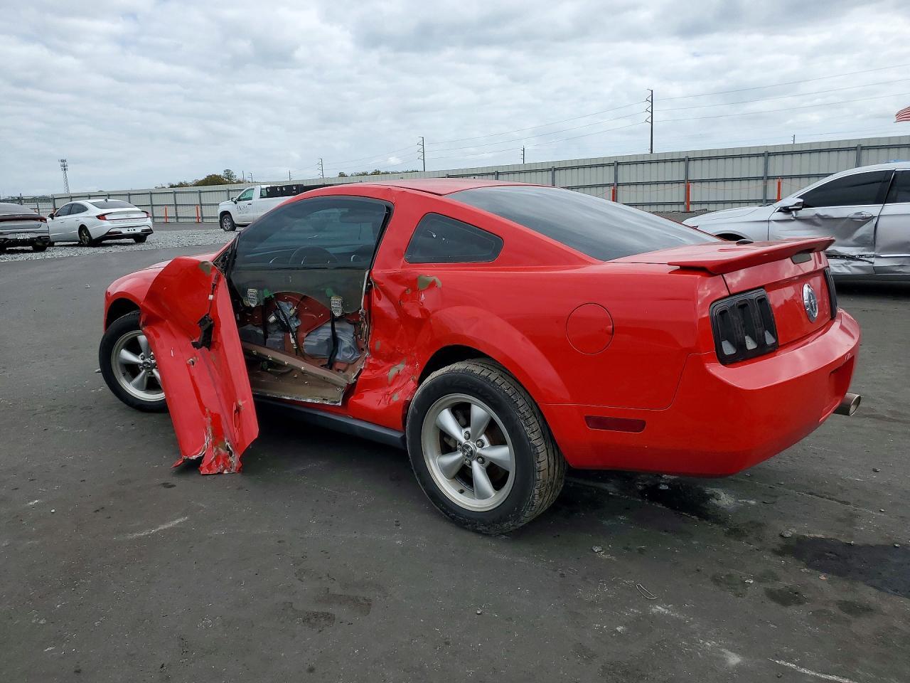2007 FORD MUSTANG