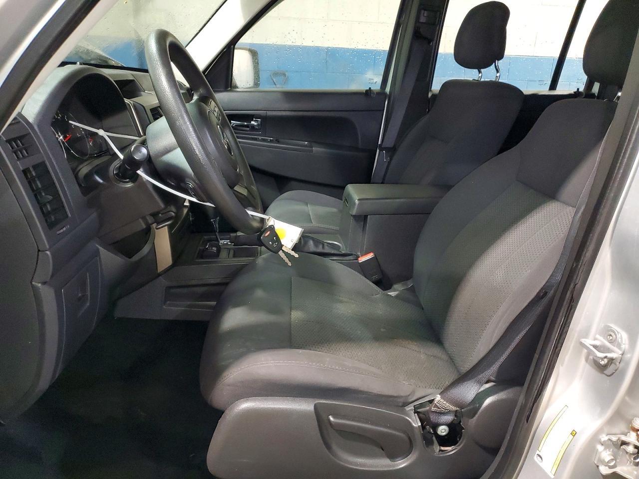 2012 JEEP Liberty