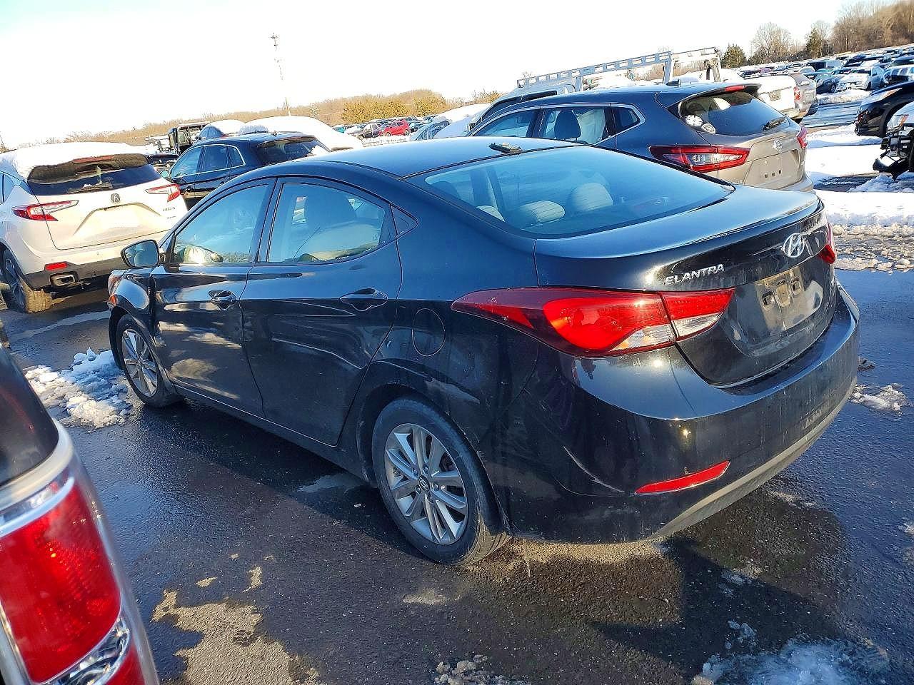 2016 HYUNDAI ELANTRA