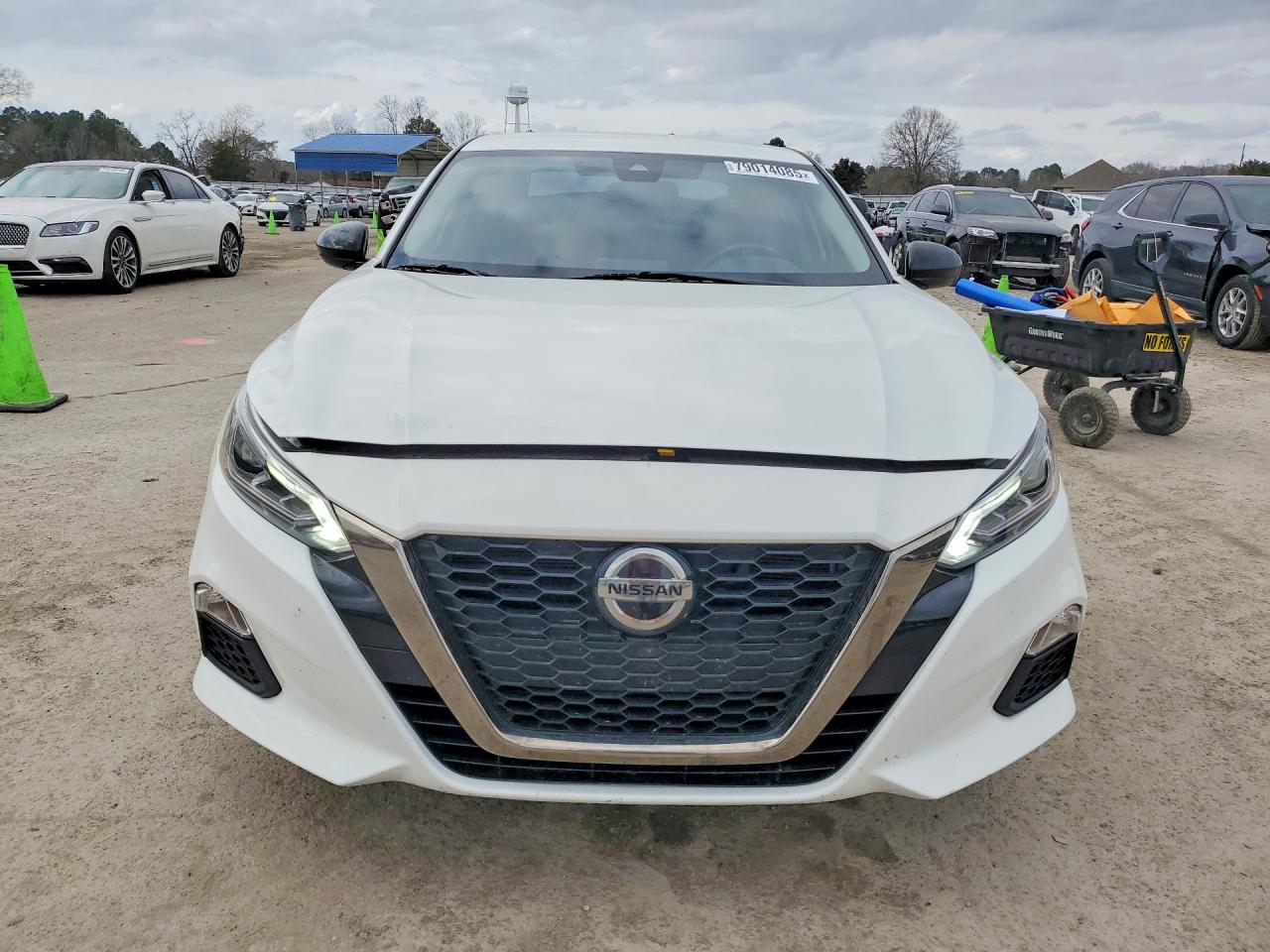 2021 NISSAN ALTIMA