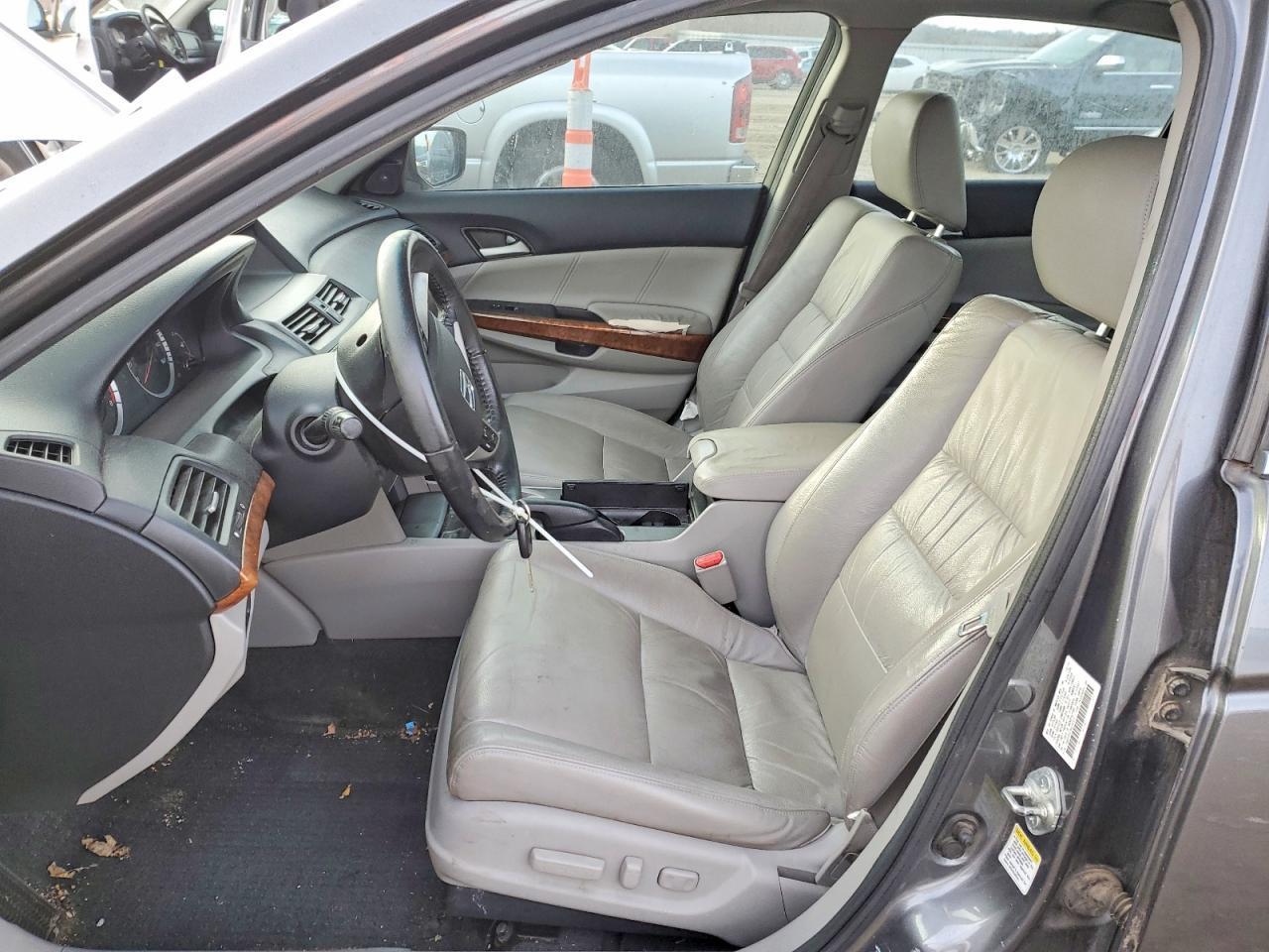 2011 HONDA ACCORD