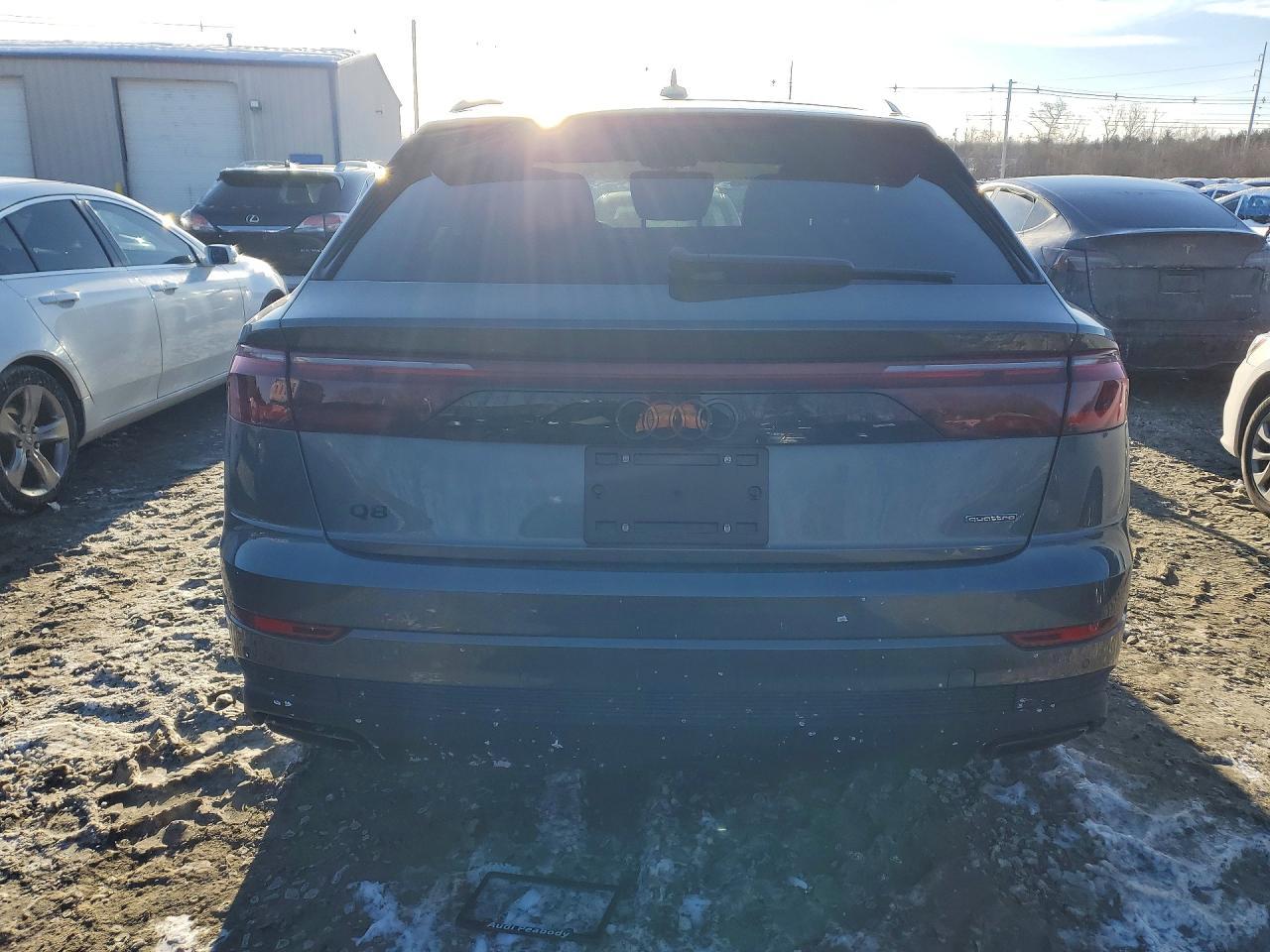 2025 AUDI Q8