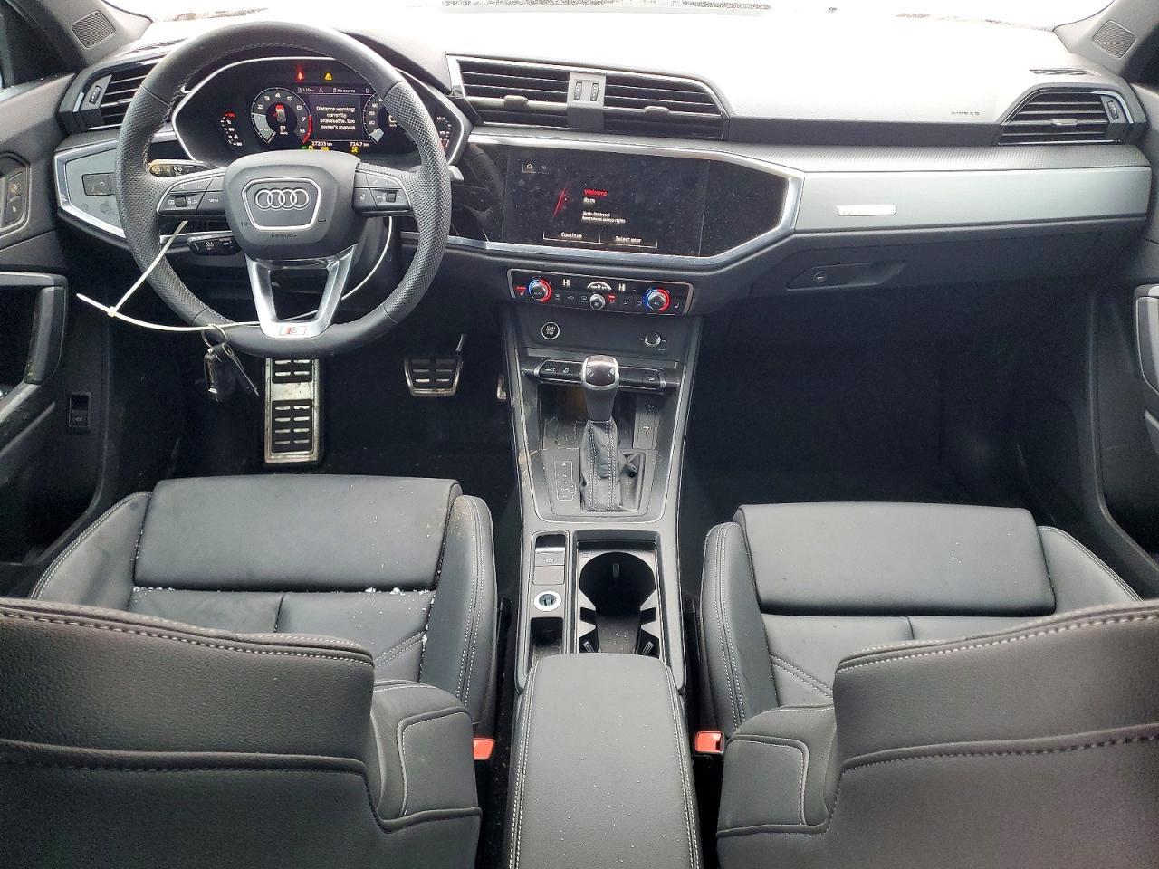 2024 AUDI Q3