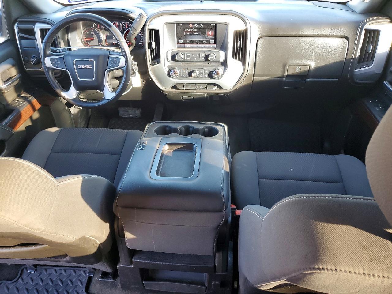 2015 GMC Sierra