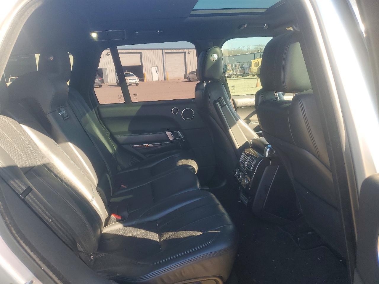 2017 LAND ROVER RANGE ROVER