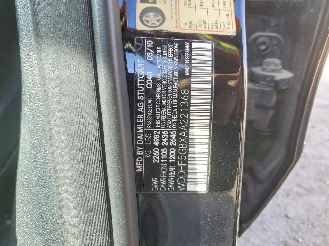 2010 MERCEDES-BENZ E-Class