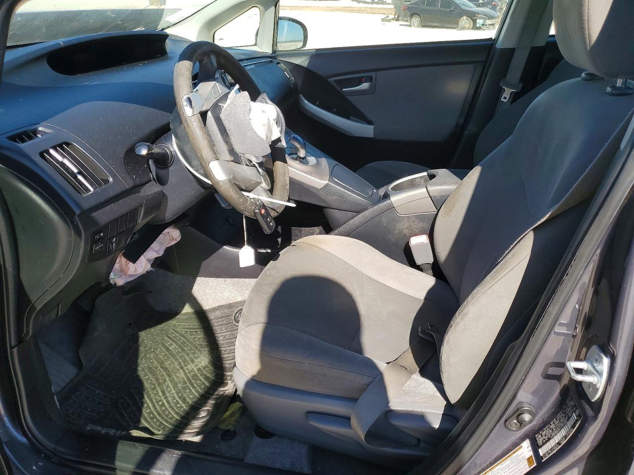 2012 TOYOTA PRIUS