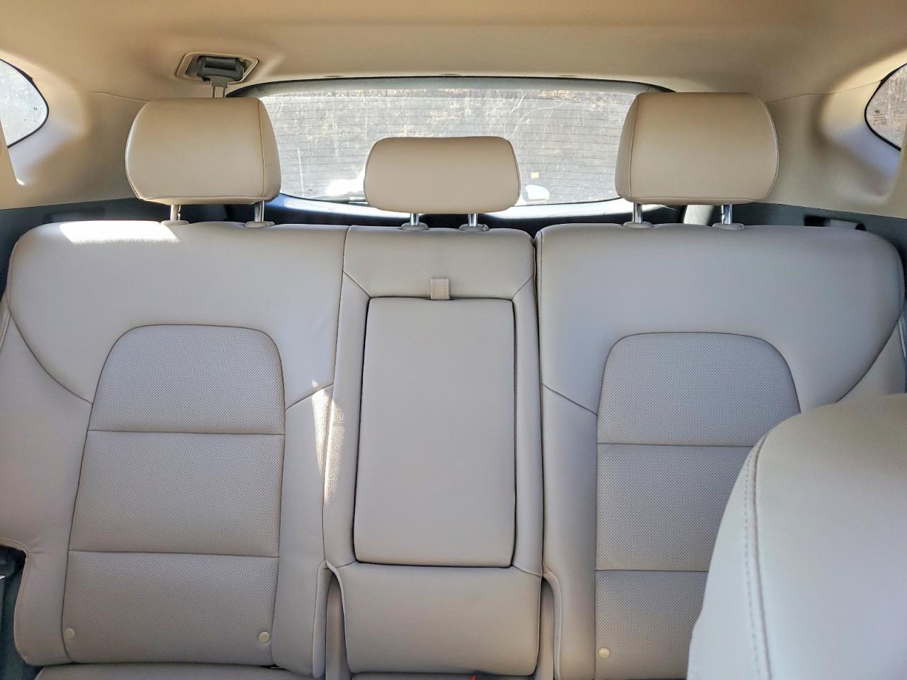 2016 HYUNDAI TUCSON