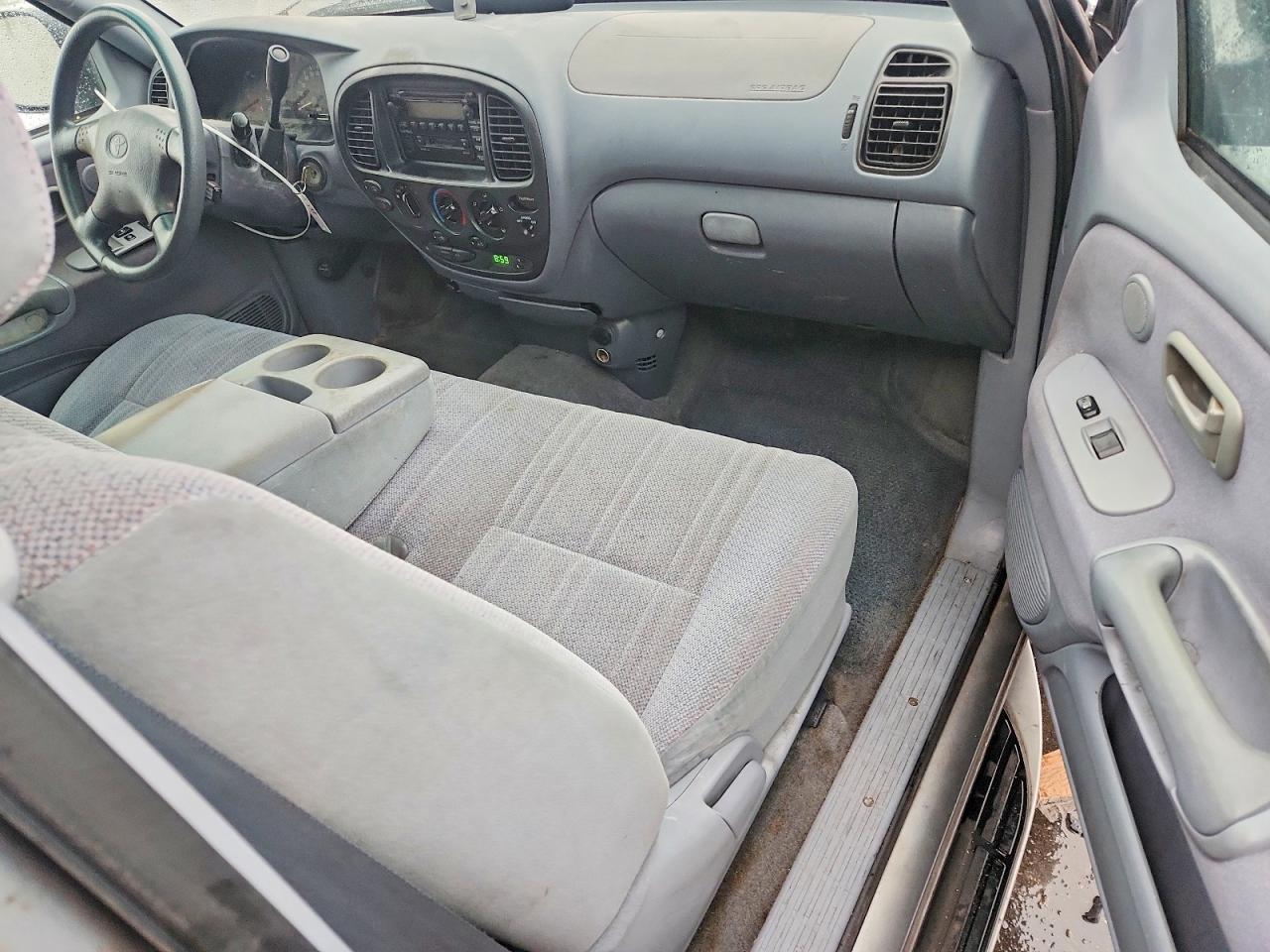2001 TOYOTA TUNDRA