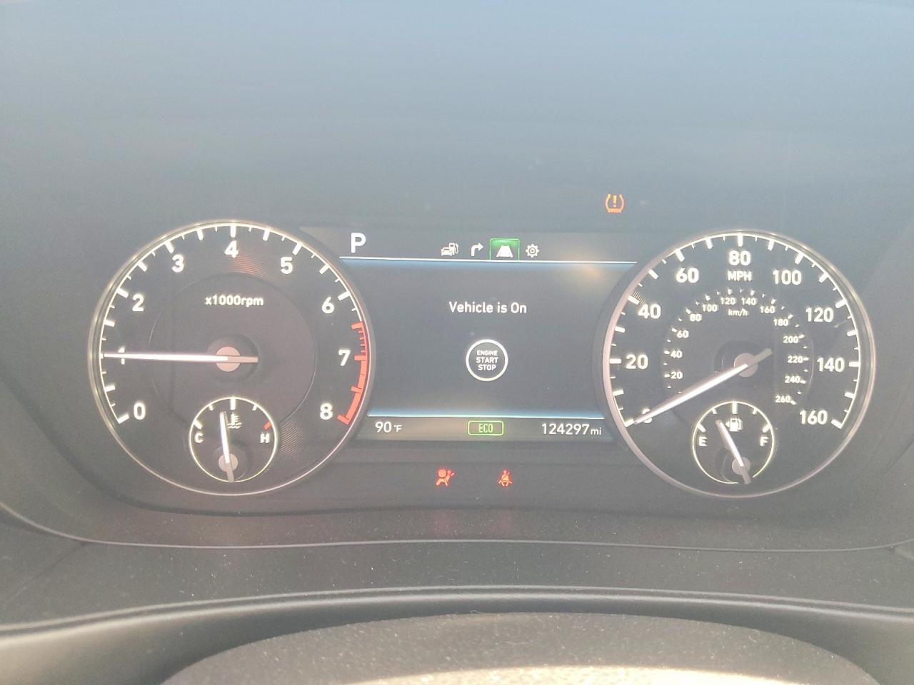 2017 GENESIS G90