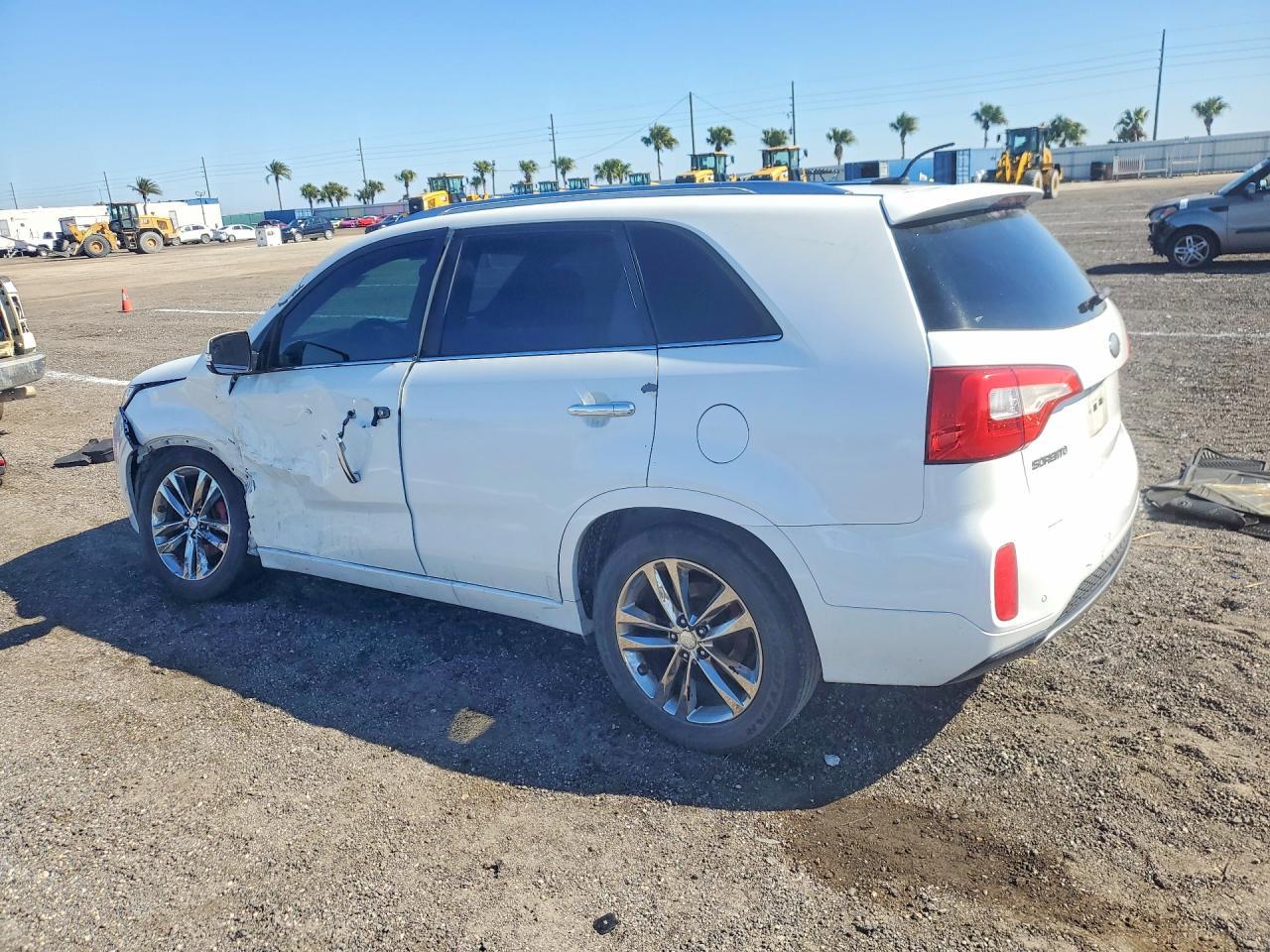 2014 KIA SORENTO