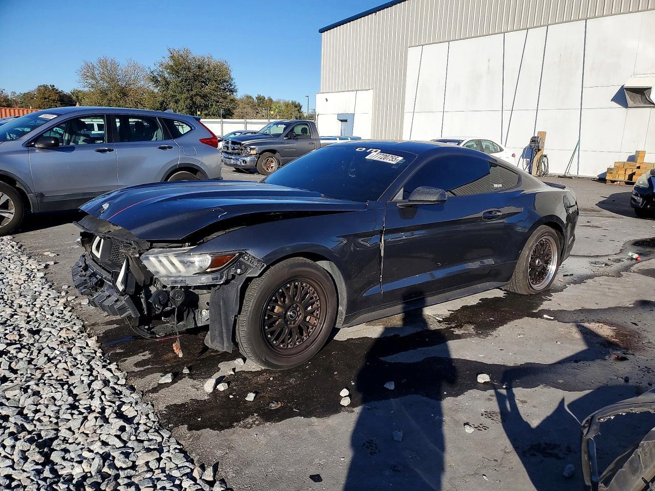 2015 FORD MUSTANG