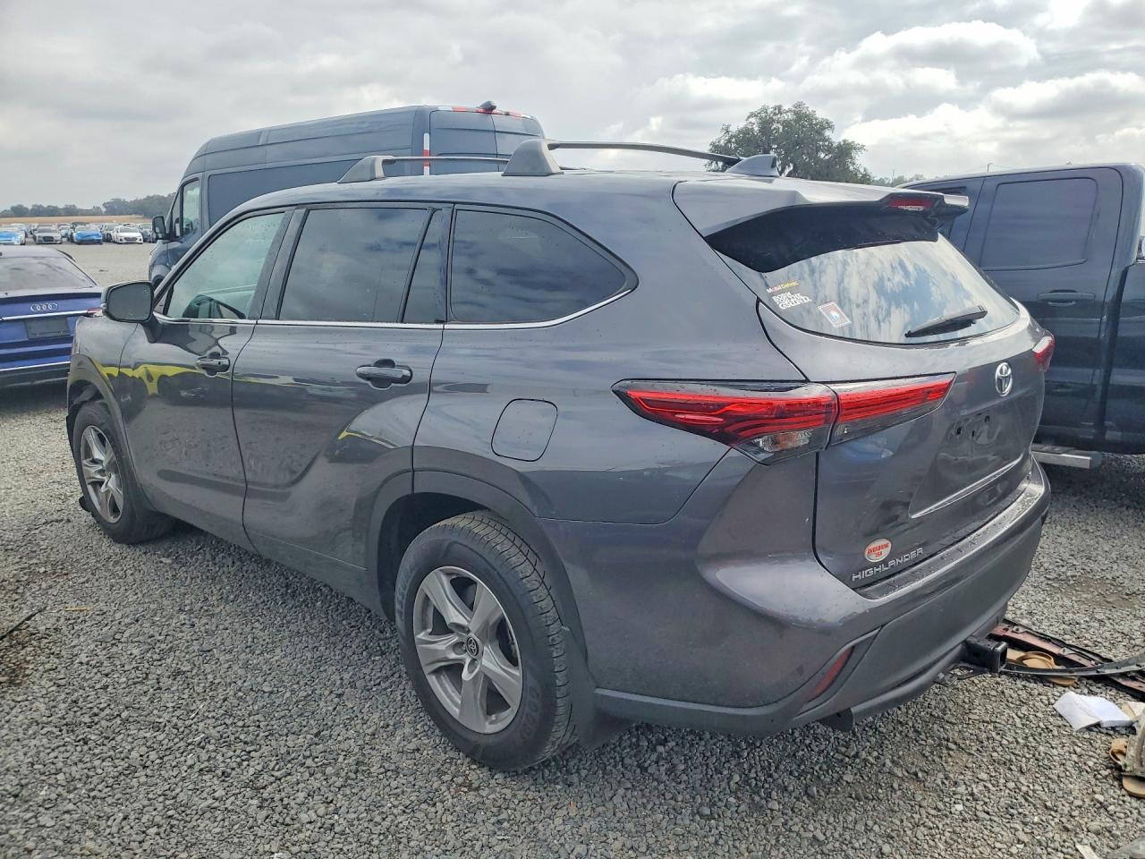 2021 TOYOTA HIGHLANDER