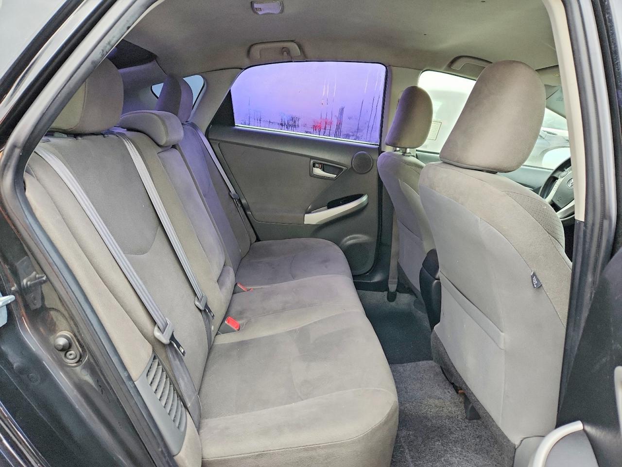 2015 TOYOTA PRIUS