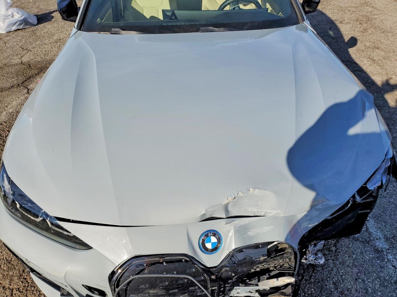 2022 BMW i4