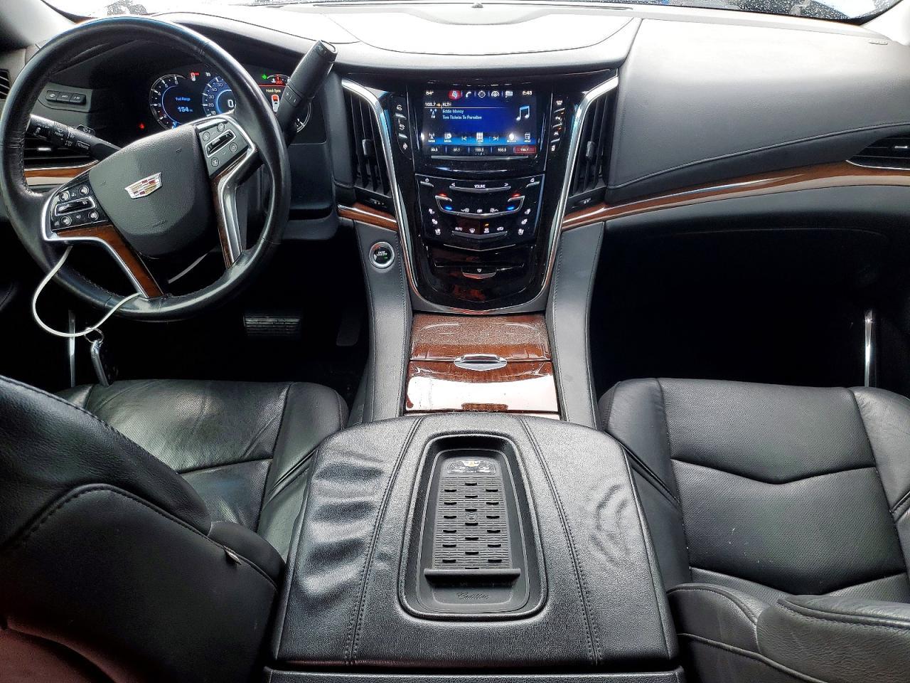 2016 CADILLAC ESCALADE