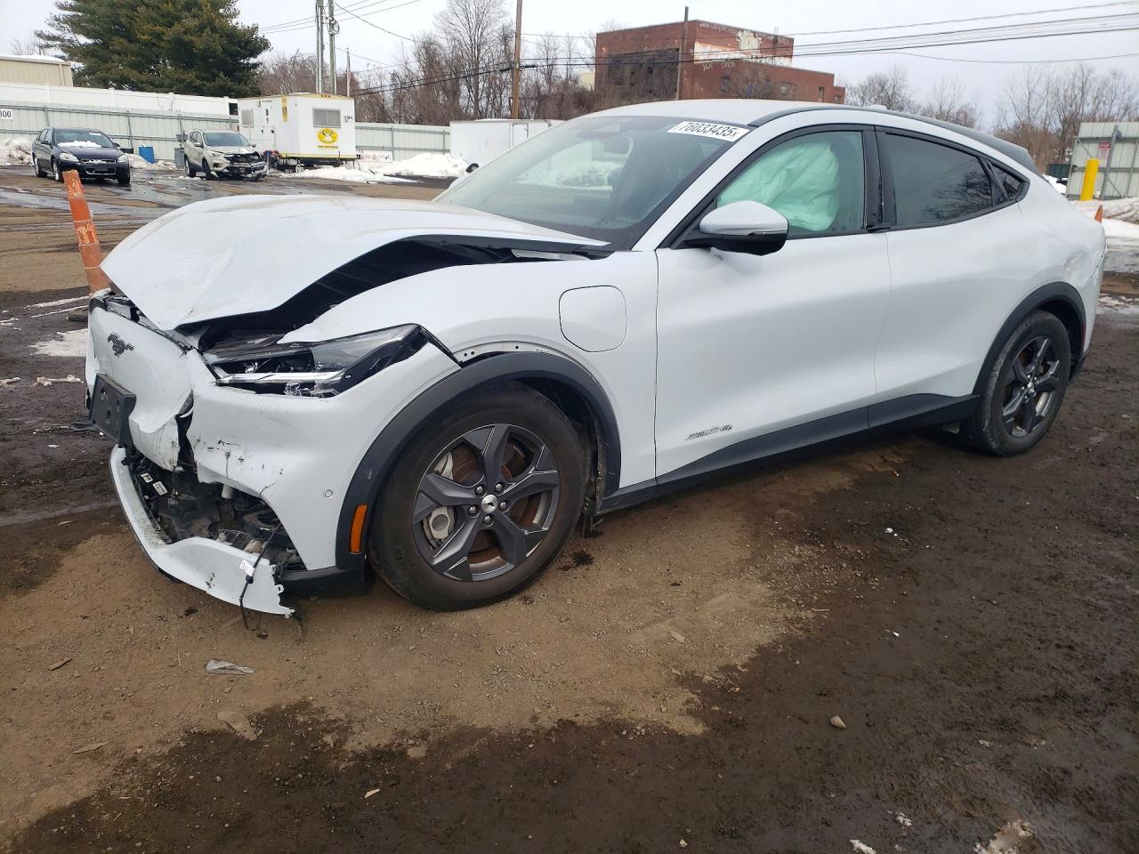 2021 FORD Mustang Mach-E