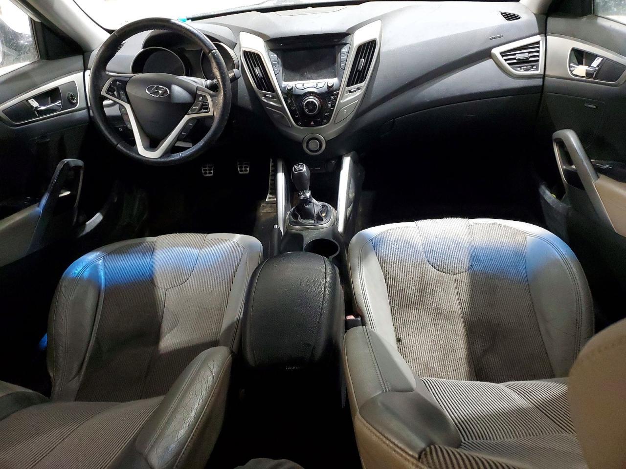 2012 HYUNDAI VELOSTER