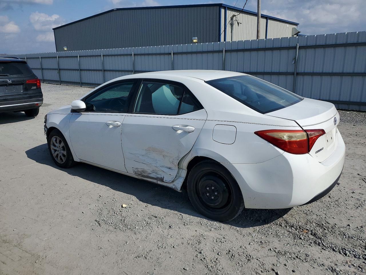 2018 TOYOTA COROLLA