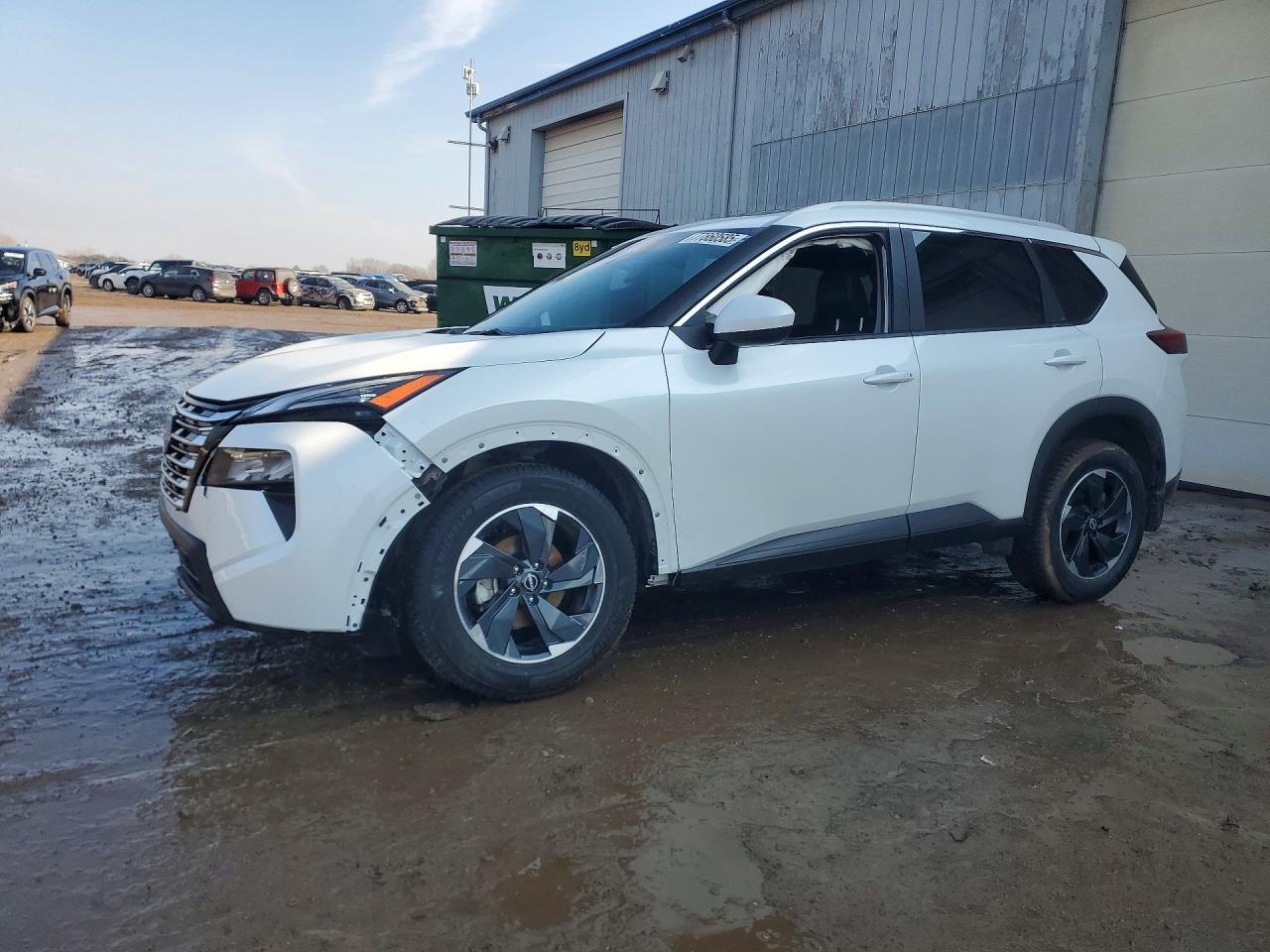 2024 NISSAN ROGUE