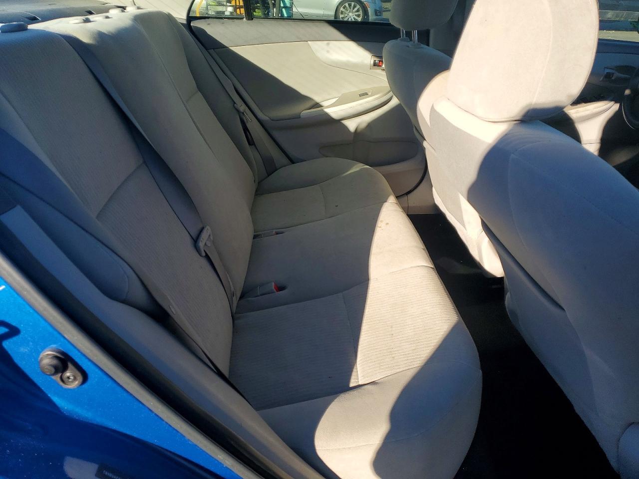 2010 TOYOTA COROLLA