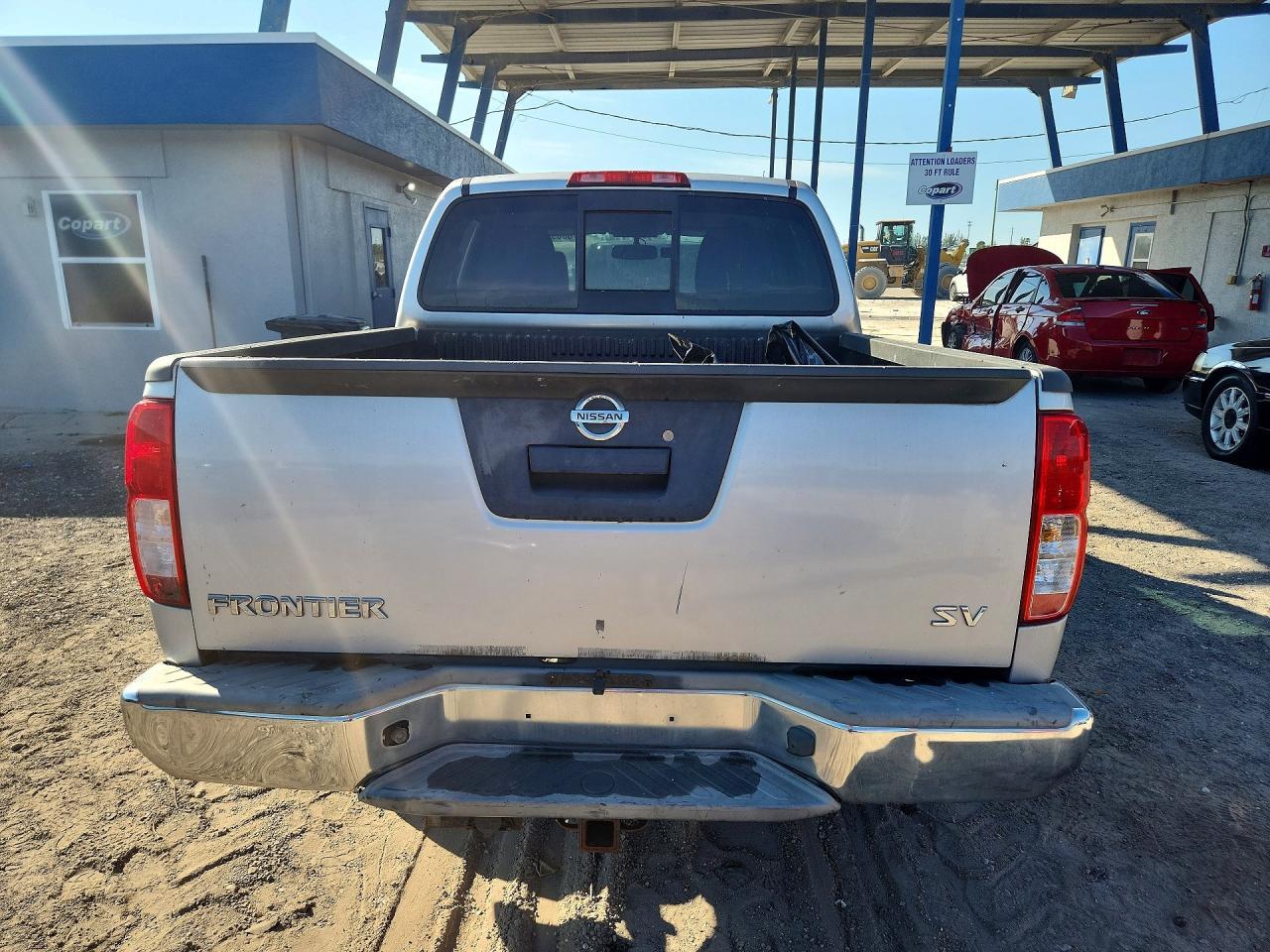2016 NISSAN Frontier