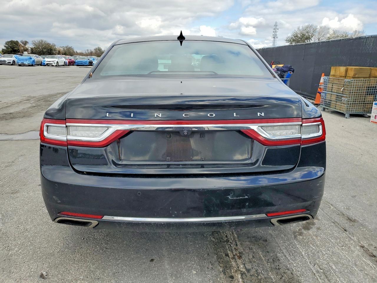 2019 LINCOLN Continental