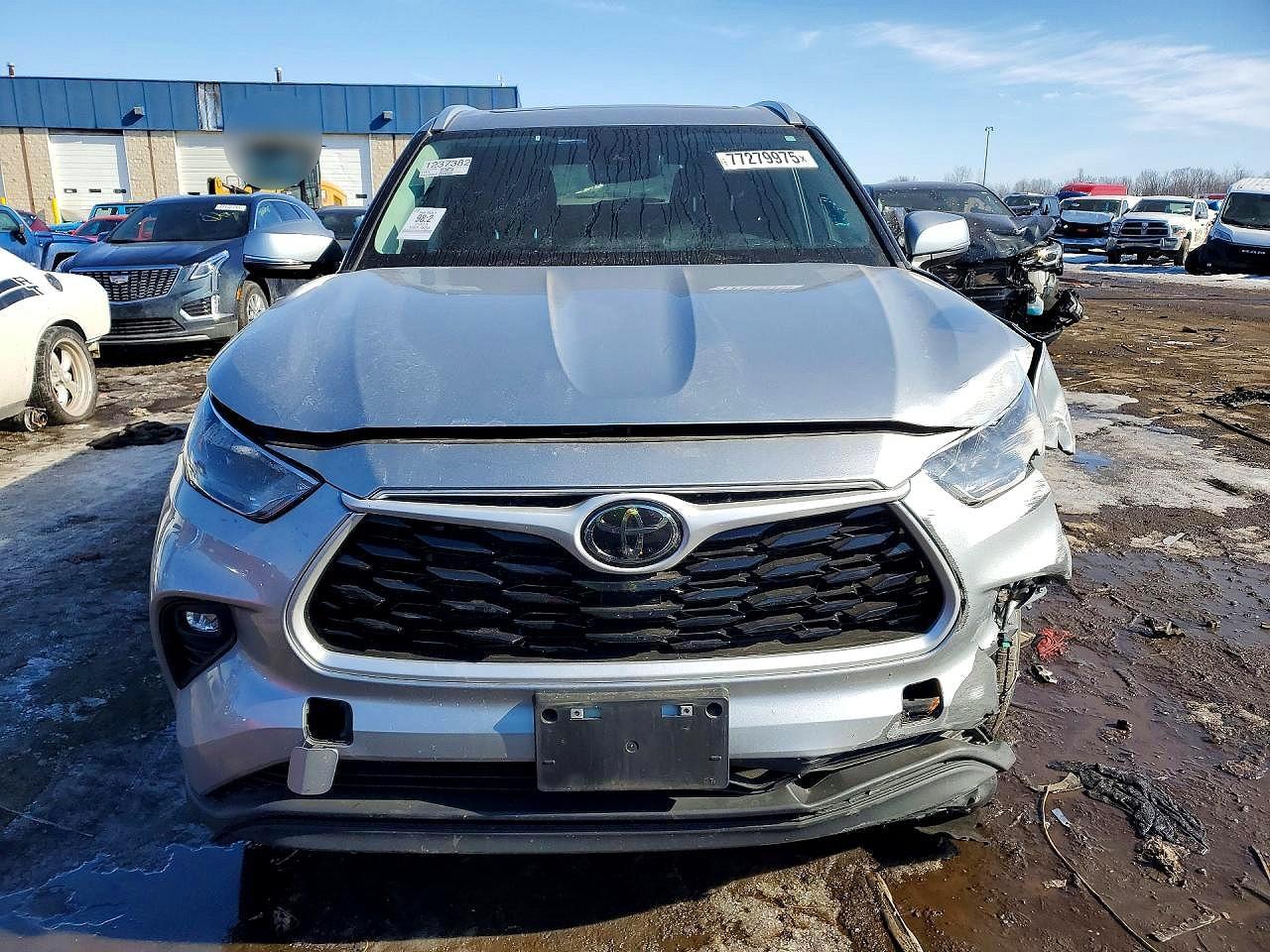 2024 TOYOTA HIGHLANDER