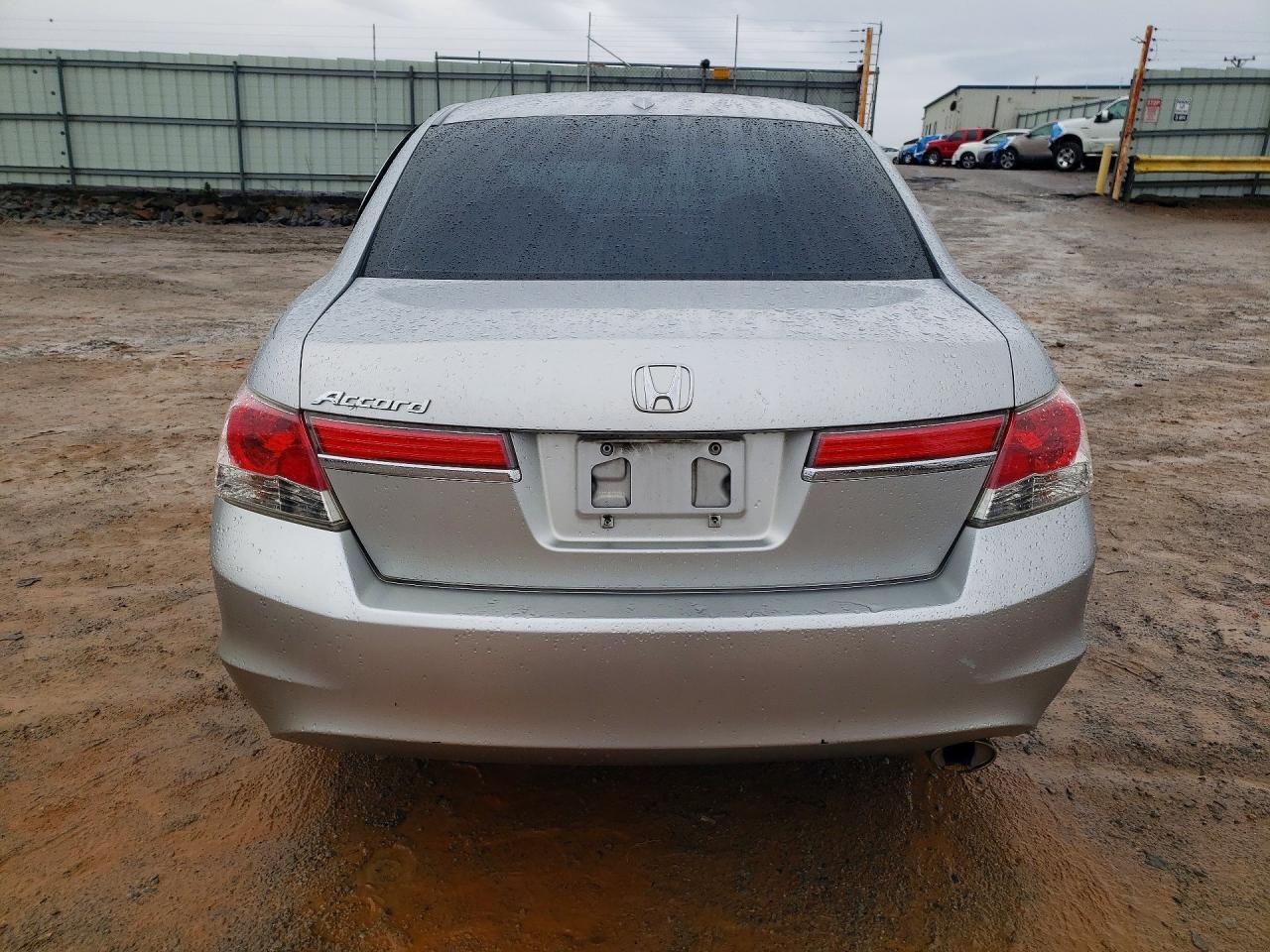 2012 HONDA ACCORD