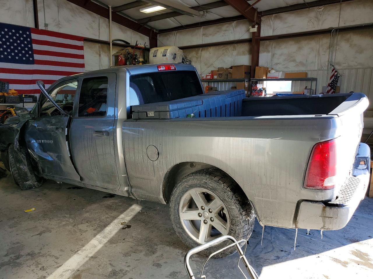 2011 DODGE RAM 1500