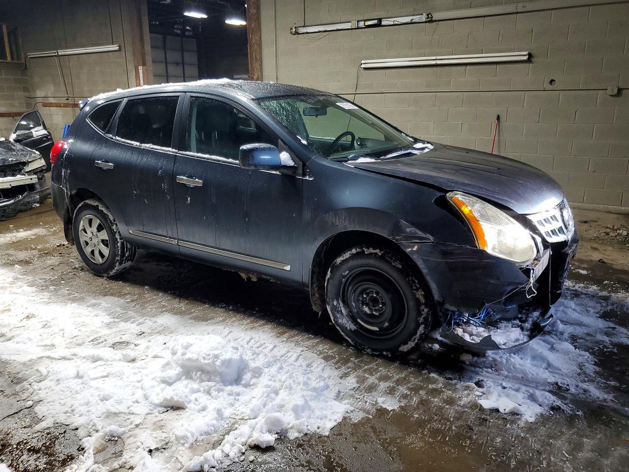 2013 NISSAN ROGUE