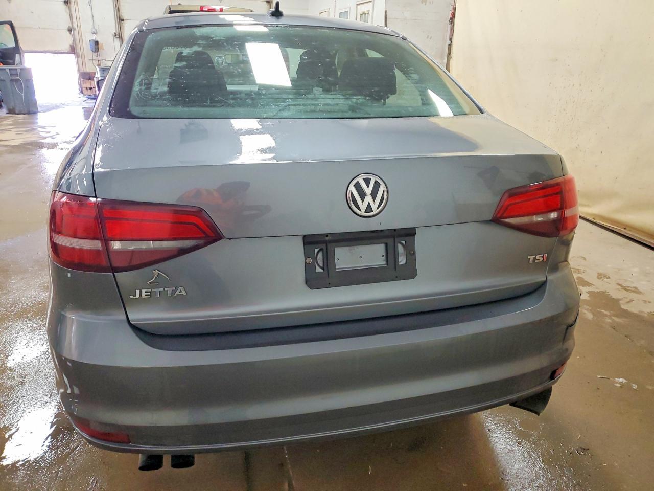 2016 VOLKSWAGEN JETTA